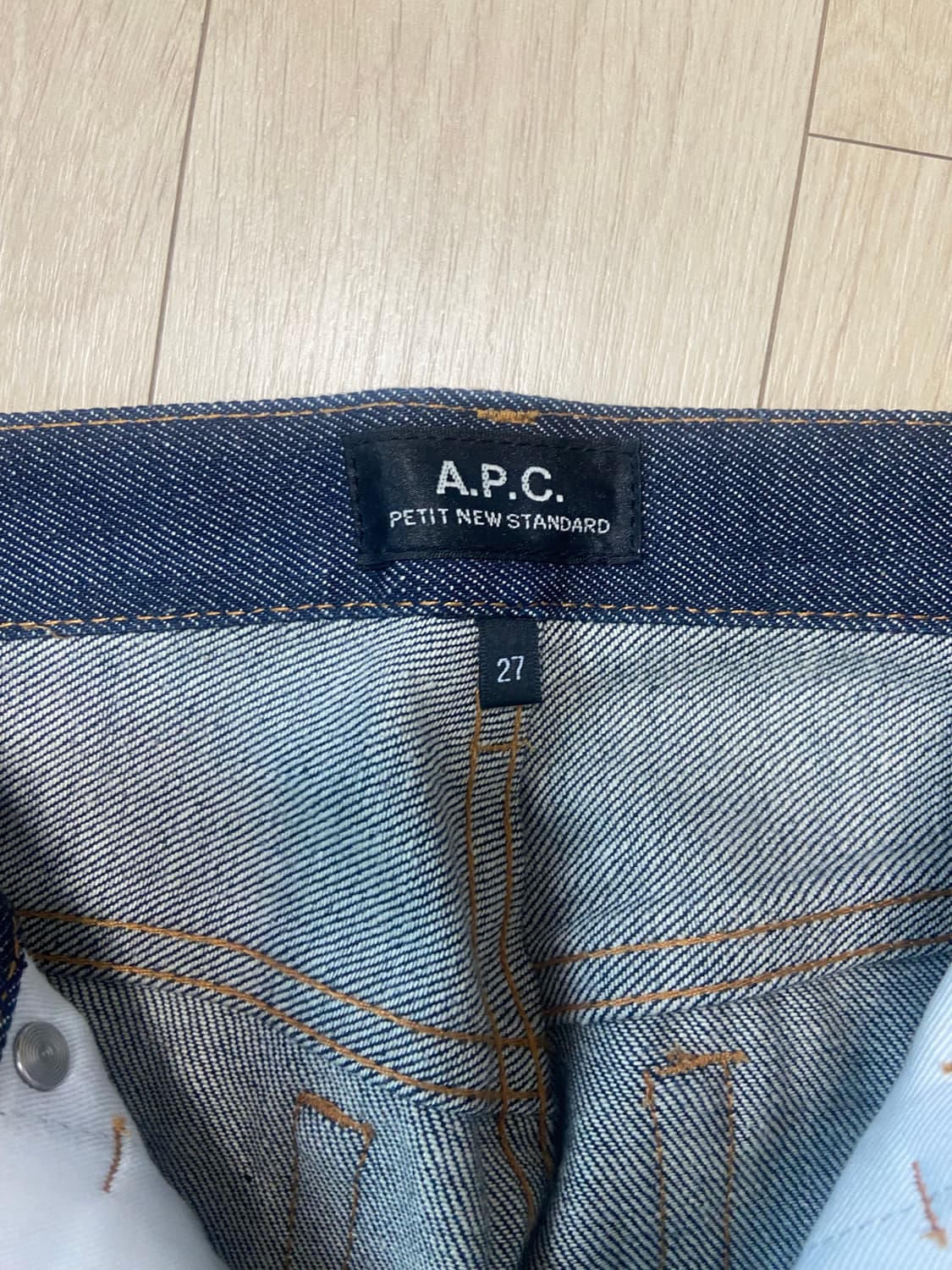 A.P.C.(아페쎄) 쁘띠 뉴 스탠다드 27 상품이미지4