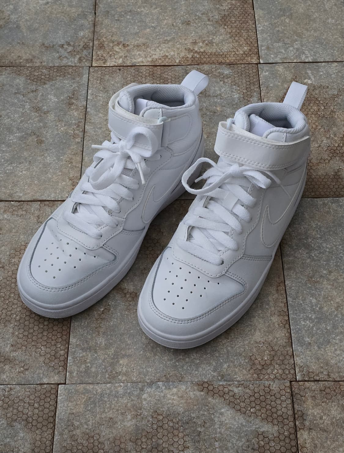 (235)나이키 코트 버로우 2 미드 화이트 상품이미지1