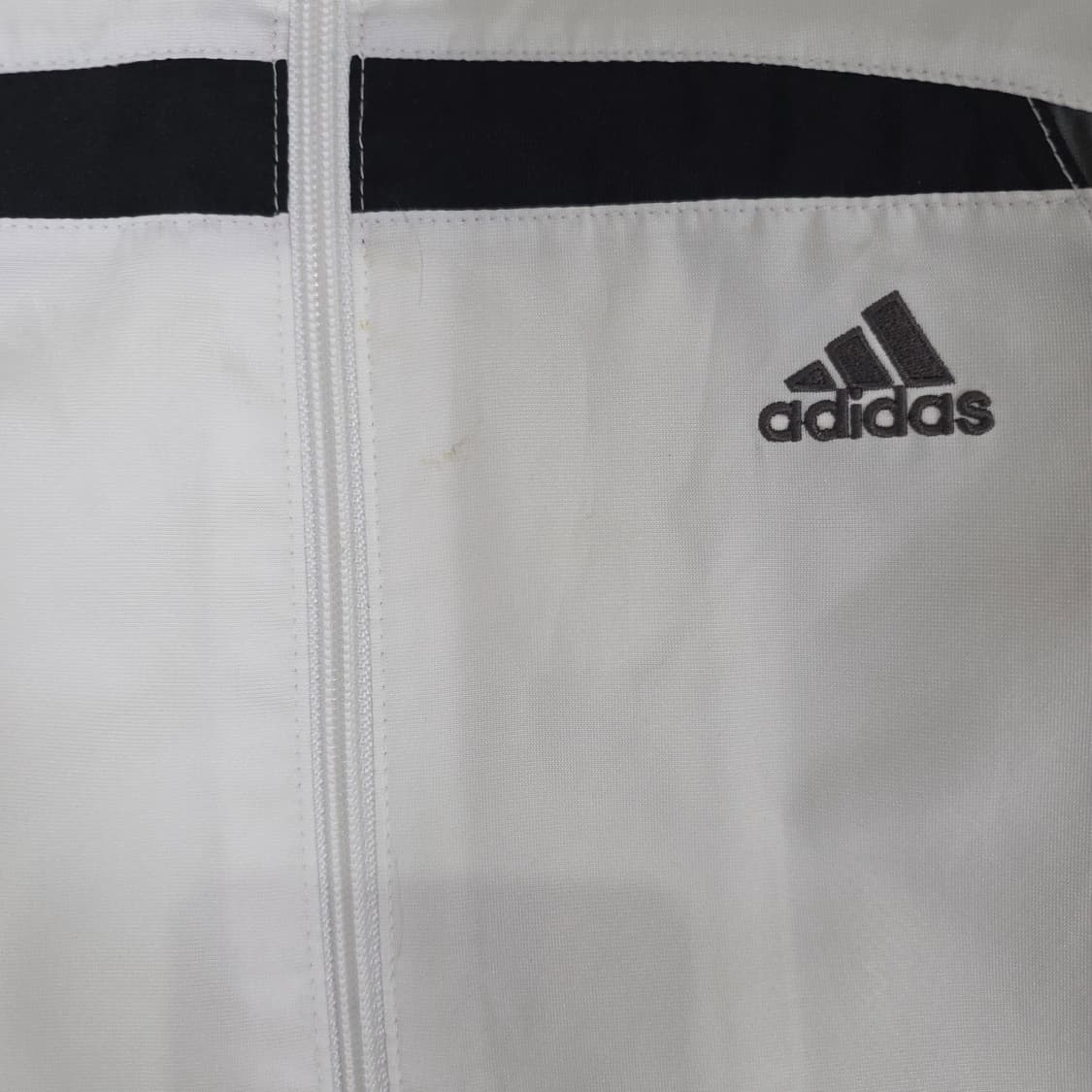 아디다스 올드스쿨 바람막이 상품이미지3