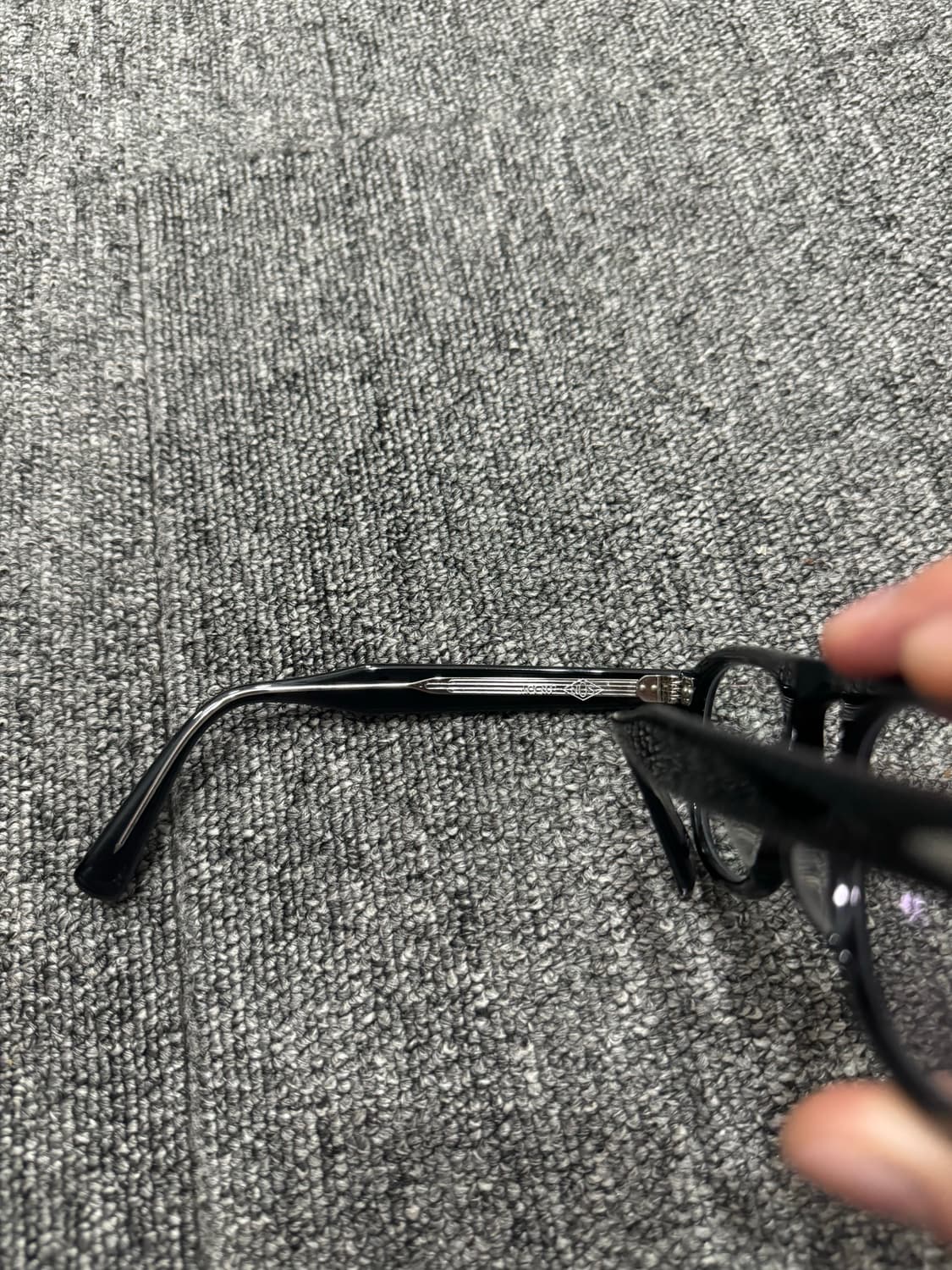 어크루 NOS 11 홀리데이 하이브릿지 보잉 안경 BK 상품이미지6