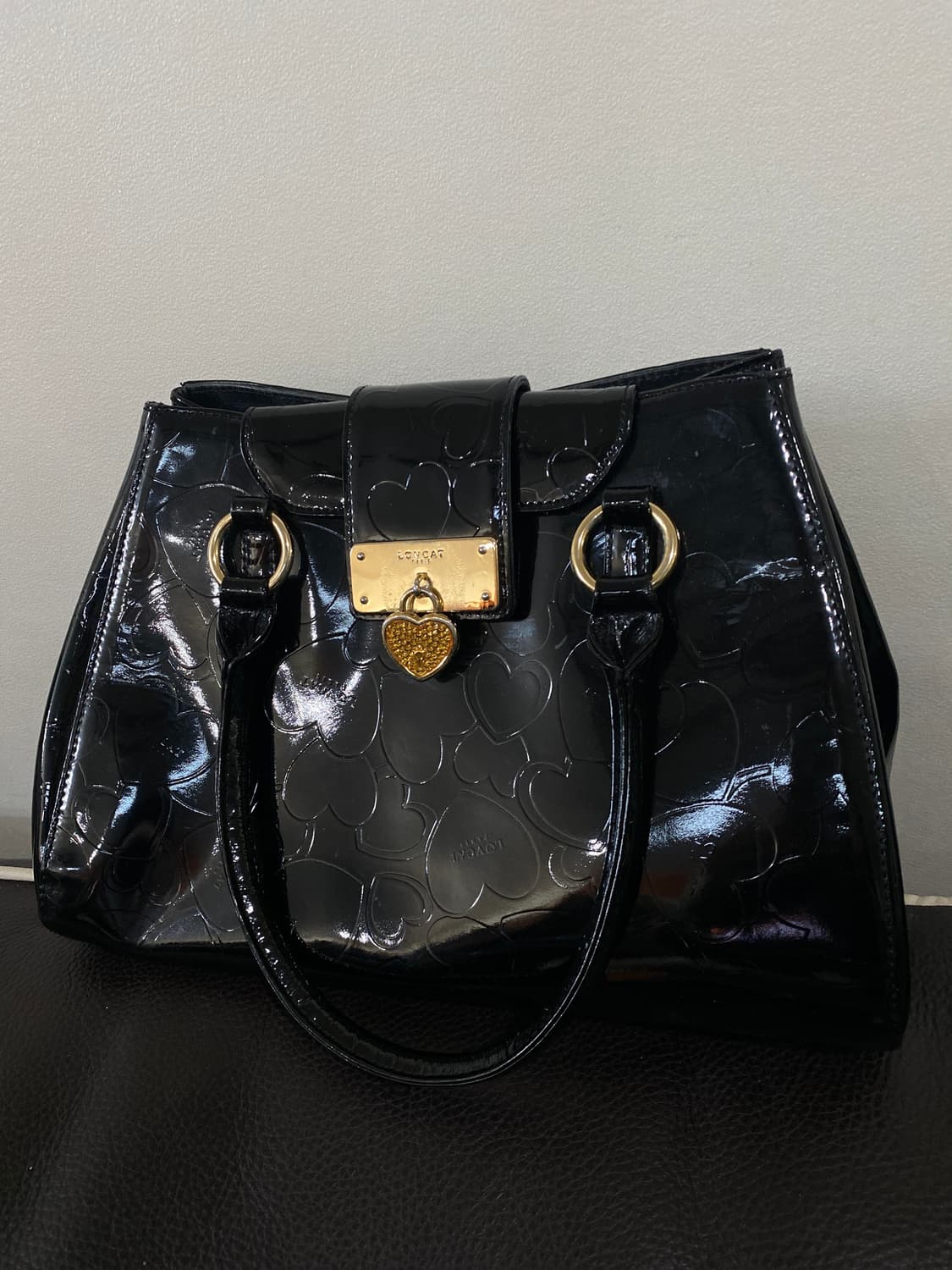 러브캣 하트 엠보 블랙 토트백 상품이미지1