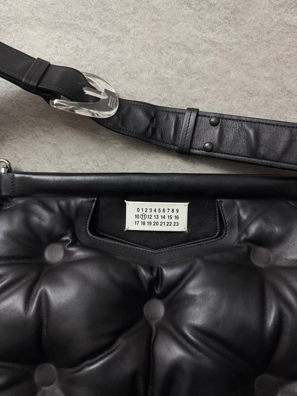 마르지엘라 글램 미들 숄더백  상품이미지5