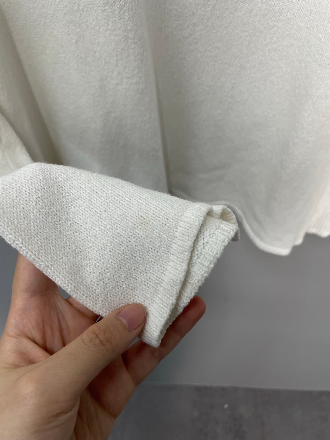 스톤 아일랜드 와펜 코튼 라운드 니트 H953 상품이미지8