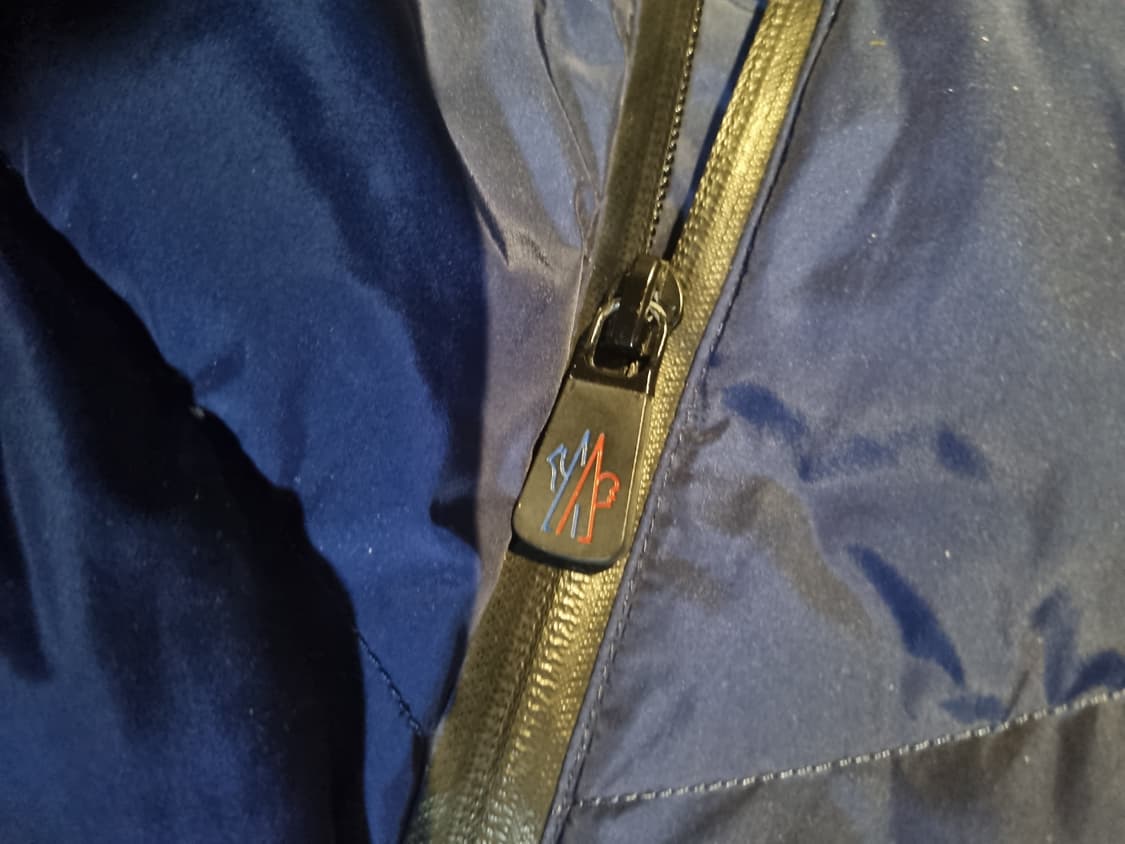 특가) 몽클레어그레노블. 패딩점퍼.  M/L 상품이미지5