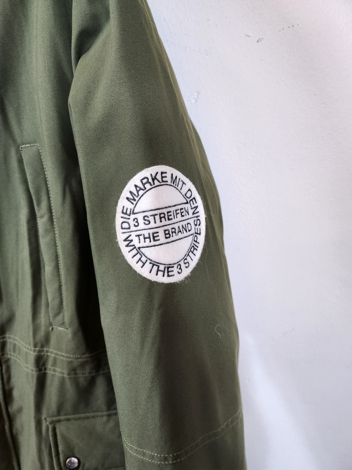 아디다스 카모 다운패딩 파카 95 M 새제품급 상품이미지3