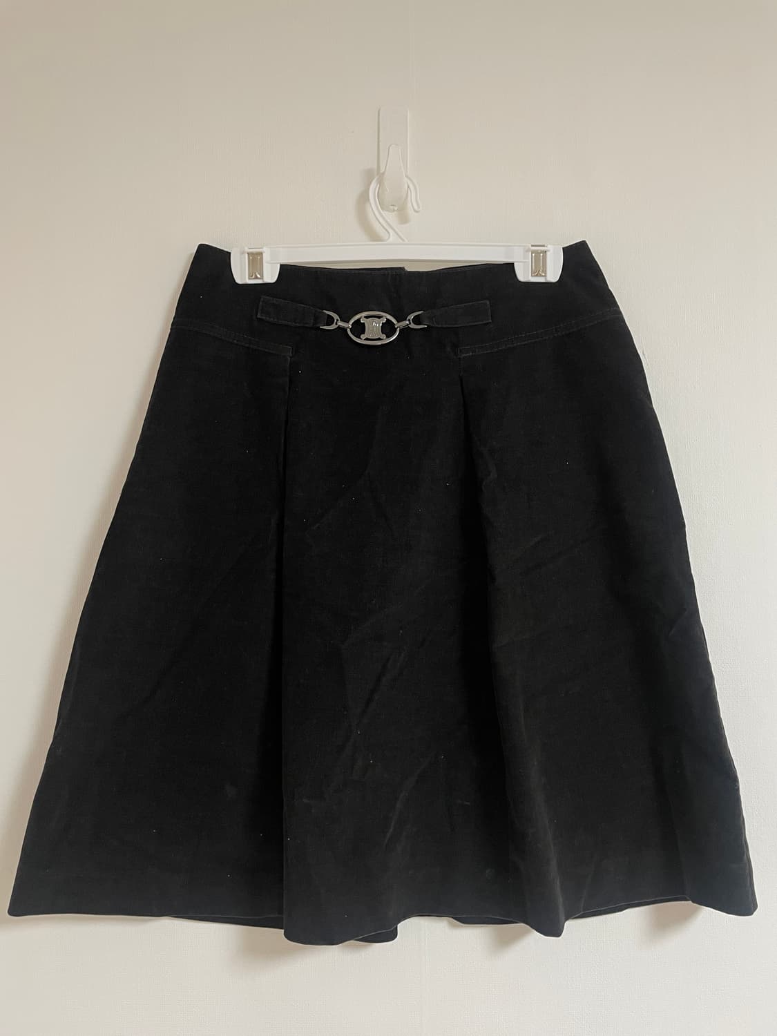 CELINE PENDANT CORDUROY MID SKIRT 상품이미지4