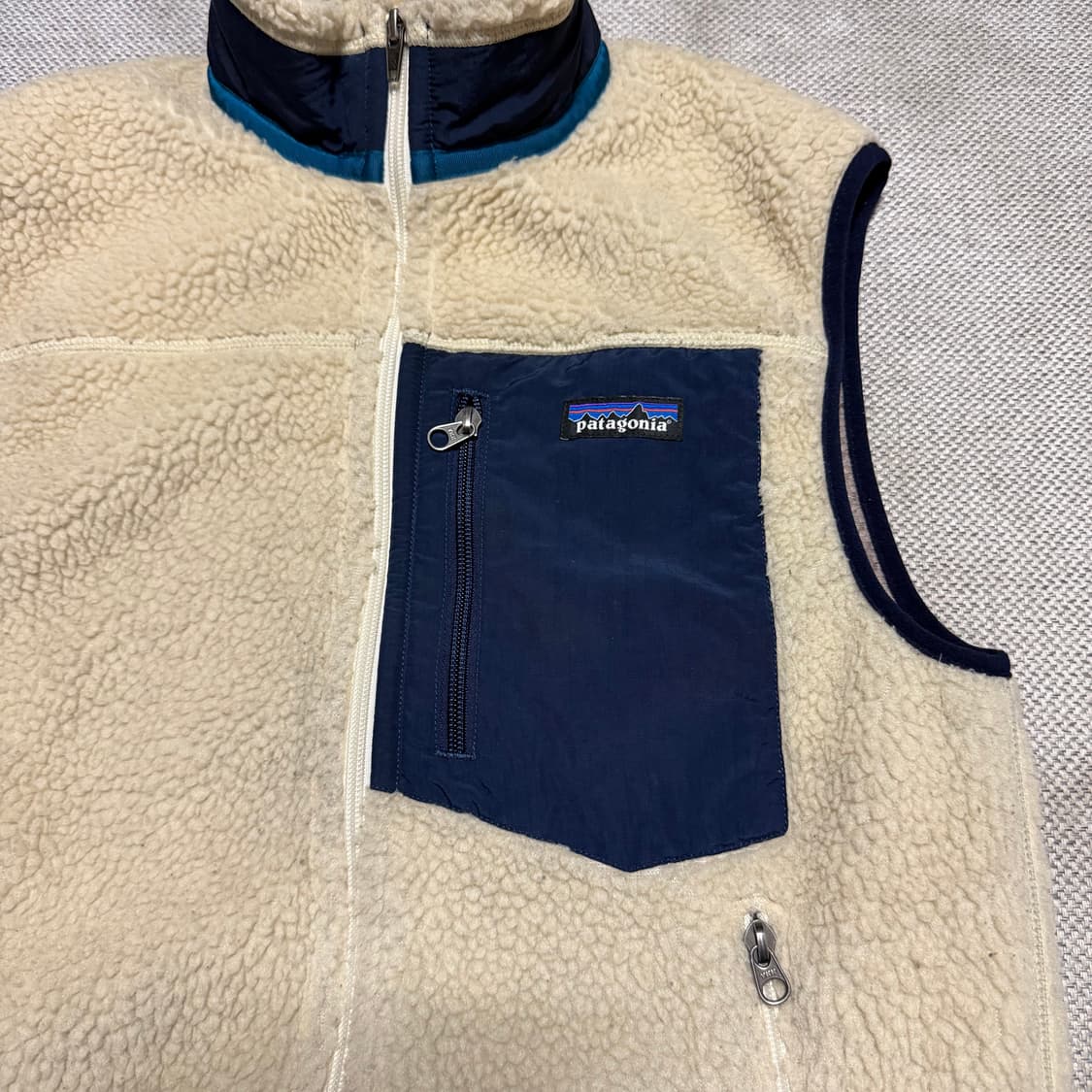 파타고니아 레트로 파일 베스트 아이보리 상품이미지2