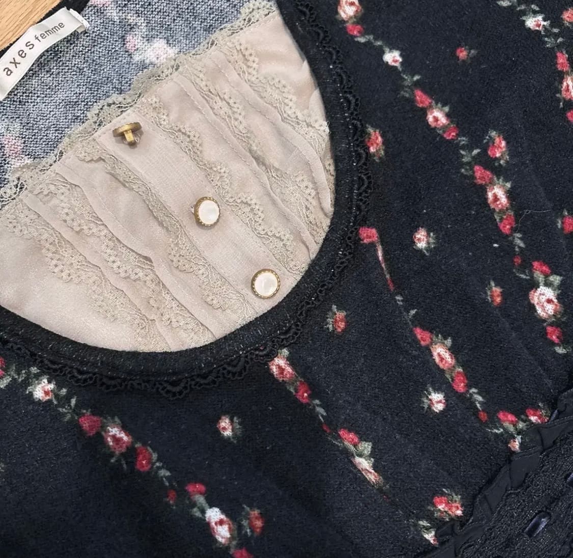 엑시즈팜  꽃무늬 레이스 원피스 상품이미지2