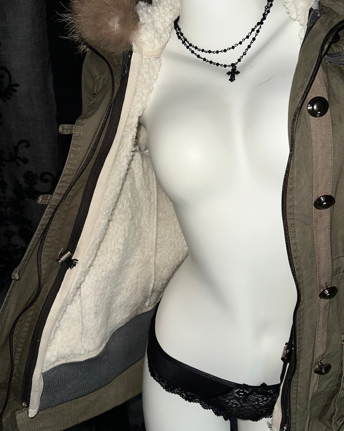 Khaki y2k jumper 상품이미지5