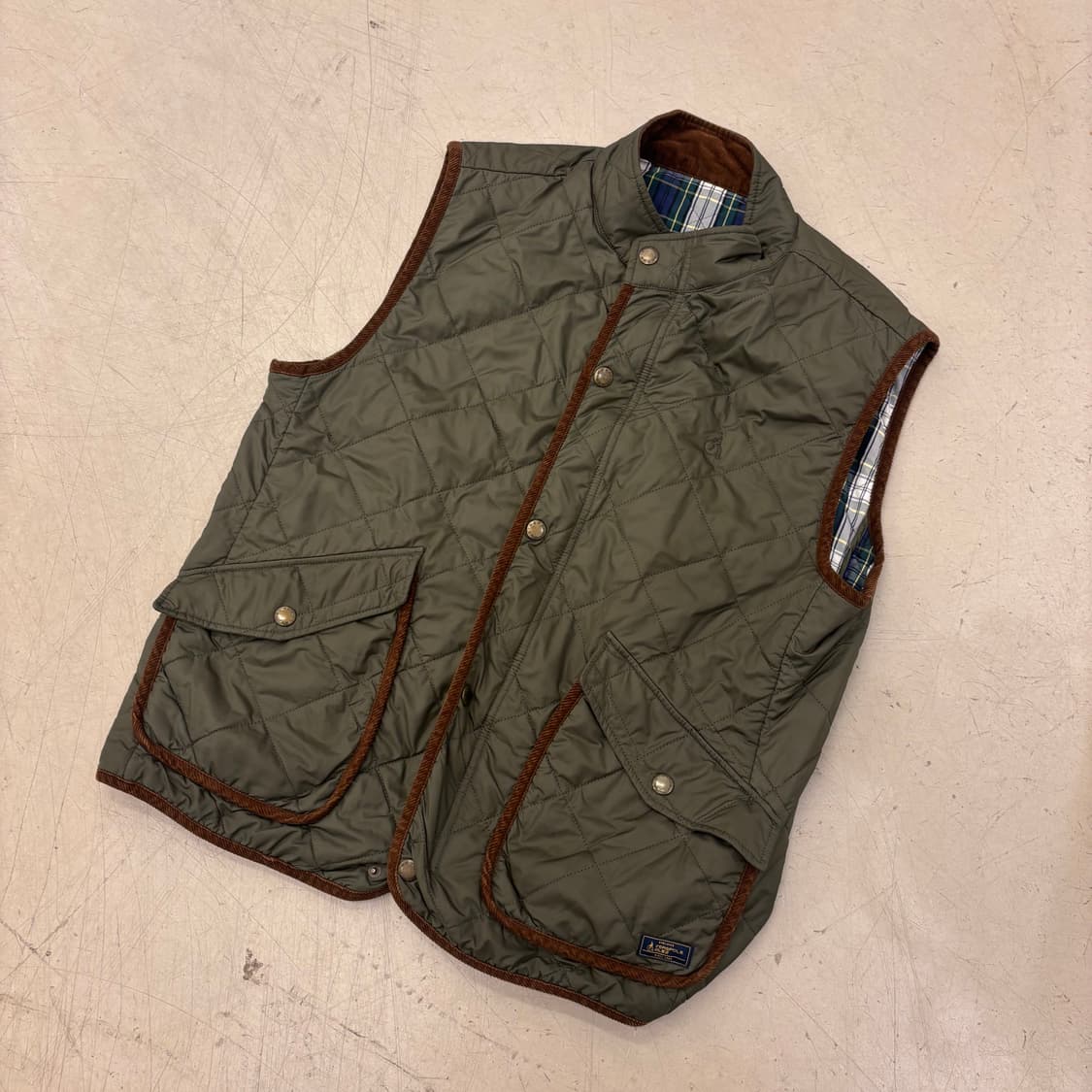 빈폴 카키 스몰로고 퀼팅 조끼 상품이미지1