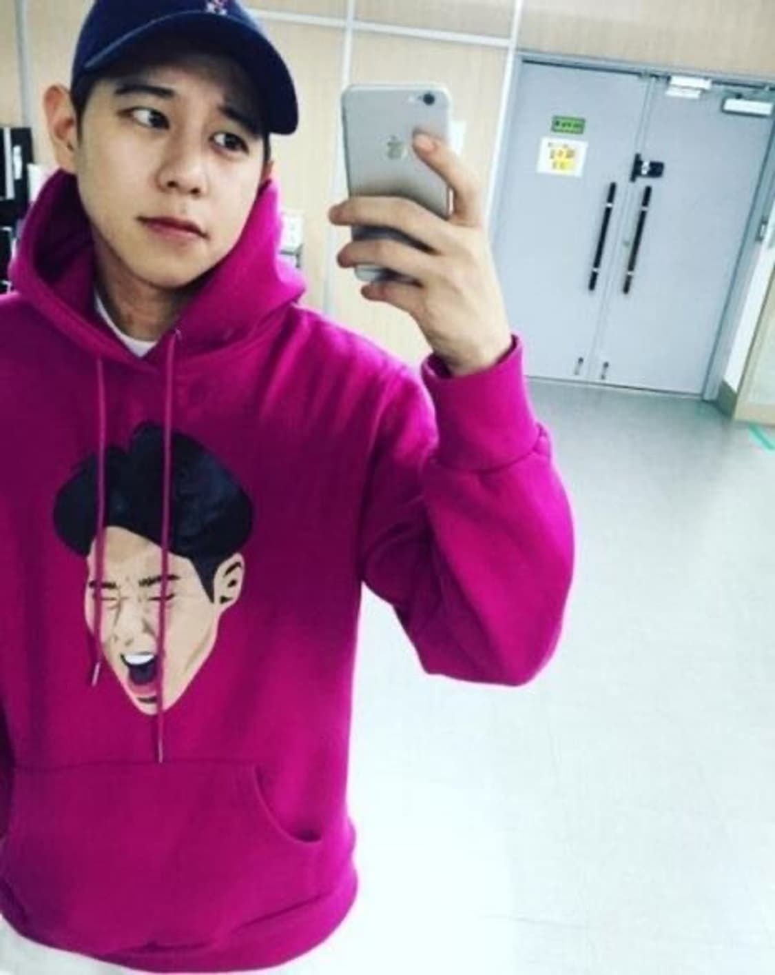 우태운 Hoodie BLUE 남여공용 상품이미지2