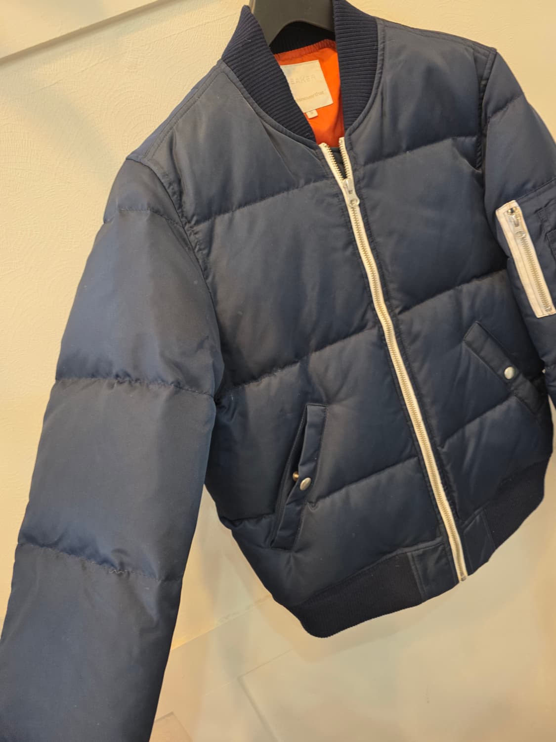 디스이즈네버댓 BEAKER MA-1 항공점퍼 S 사이즈 상품이미지3