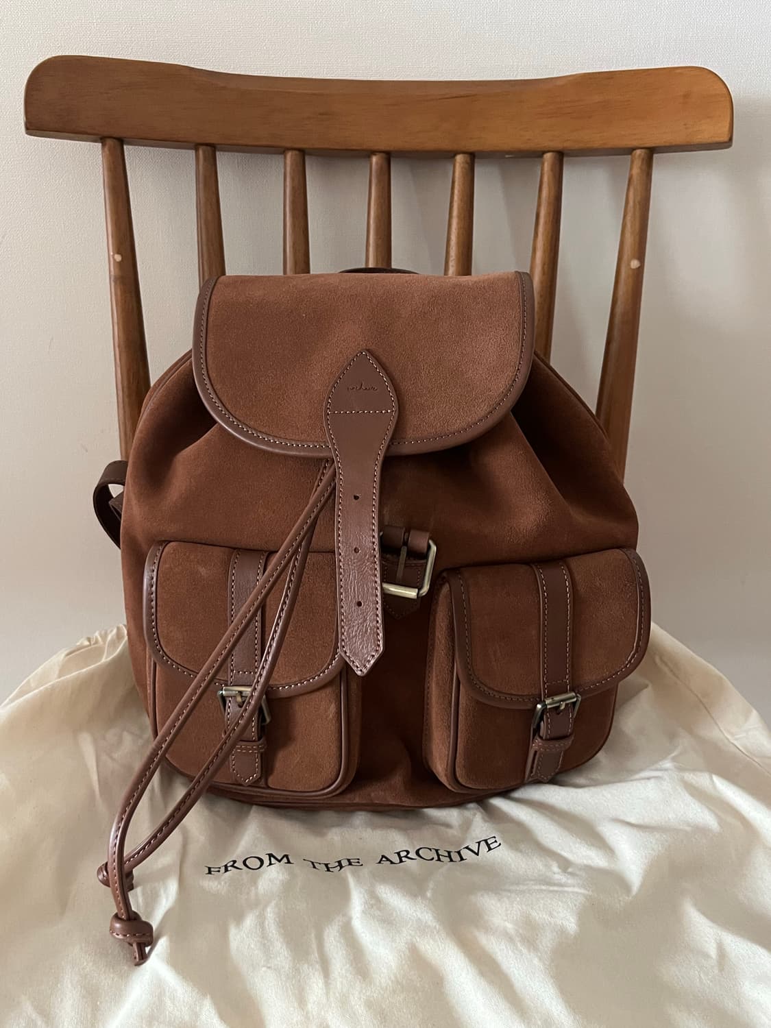 아카이브제이투유 이태리 스웨이드 백팩 카멜브라운 상품이미지3