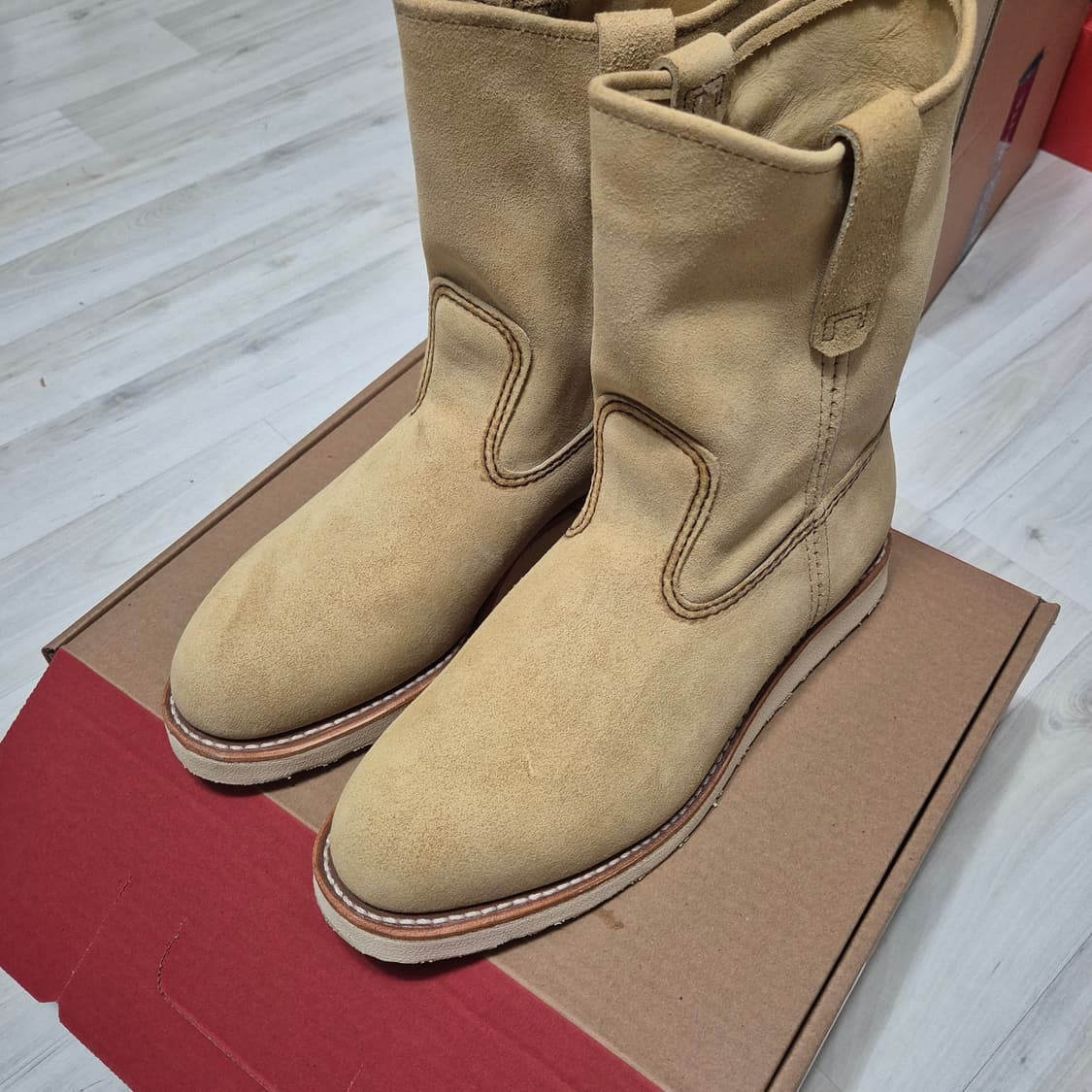 레드윙 페코스 8168  호손 애빌린 러프아웃 상품이미지1