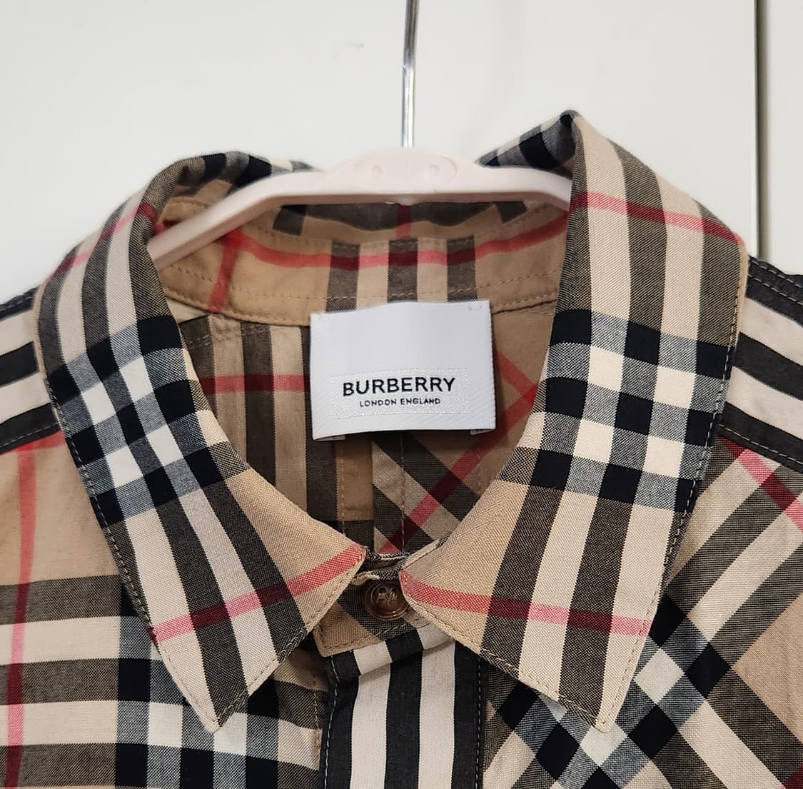 버버리 신형 키즈 체크 반팔 셔츠 10Y 상품이미지3