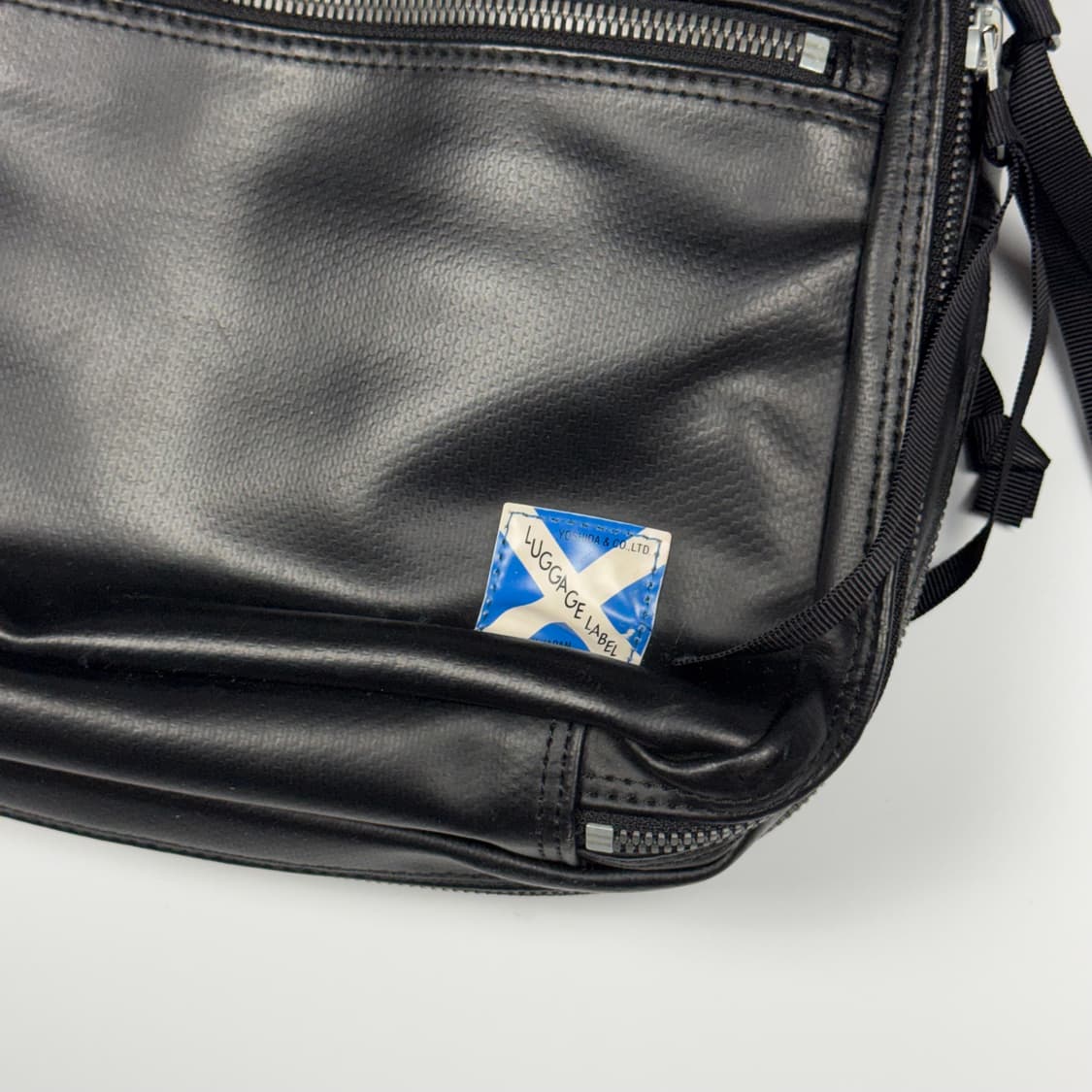 요시다포터 러기지라벨 뉴라이너 숄더백 블랙 상품이미지4