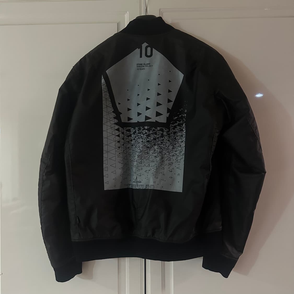 [XL]스톤아일랜드 쉐도우 프로젝트 10주년 한정판 봄버자켓 상품이미지2