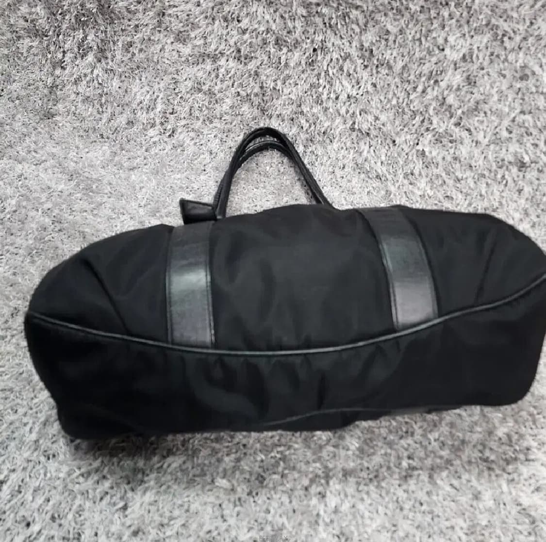 페라가모 나일론 빅숄더백 상품이미지4