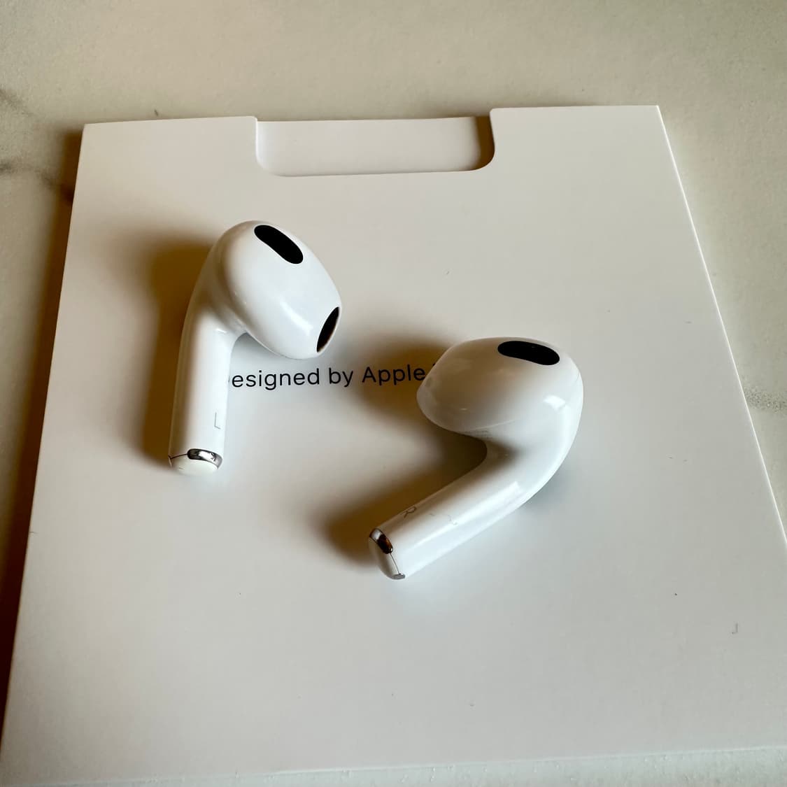 에어팟 3세대 맥세이프 충전 케이스 상품이미지4