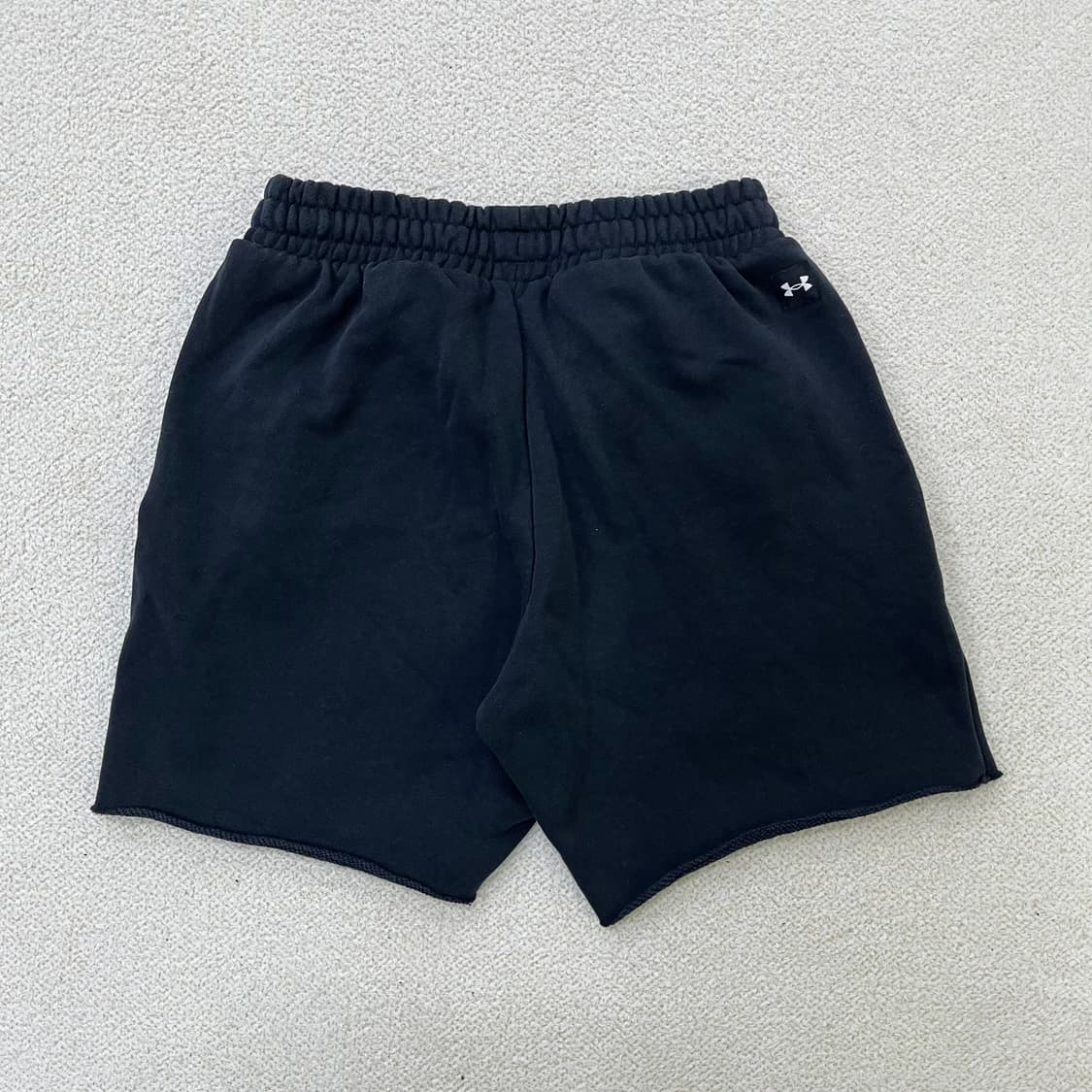 M 언더아머 밴딩 반바지 0319M 상품이미지4
