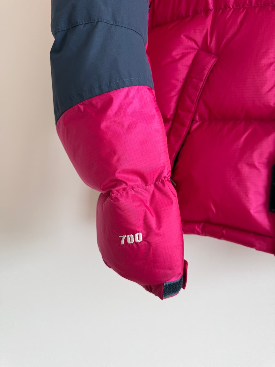 노스페이스(THE NORTH FACE) 윈드스토퍼 700 구스다운 패딩 상품이미지5