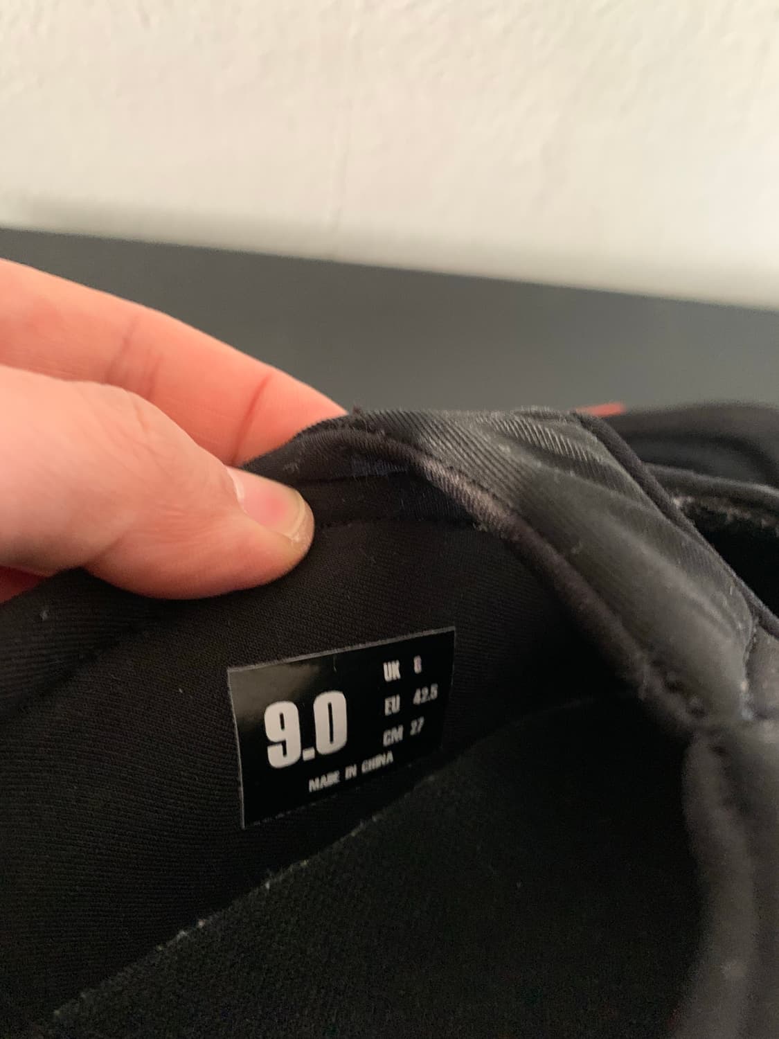 오클리 팩토리 팀과 브레인 데드의 콜라보 상품이미지4