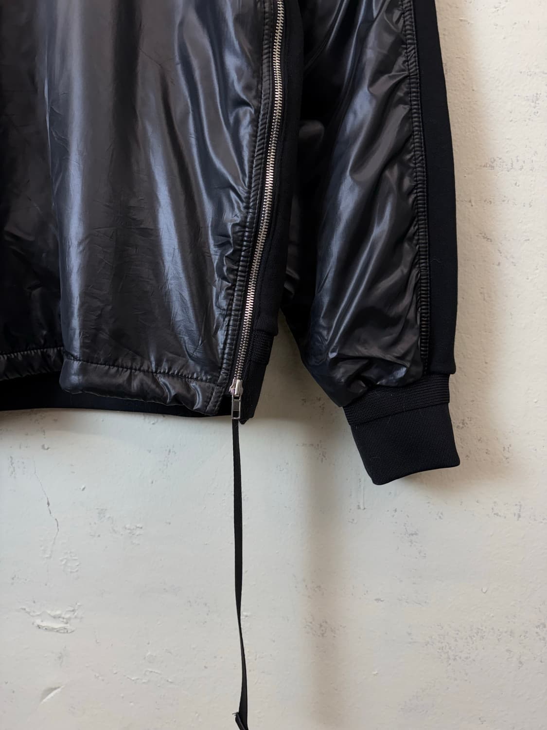 준지 19FW 신디사이저 나일론 스웻셔츠 상품이미지4