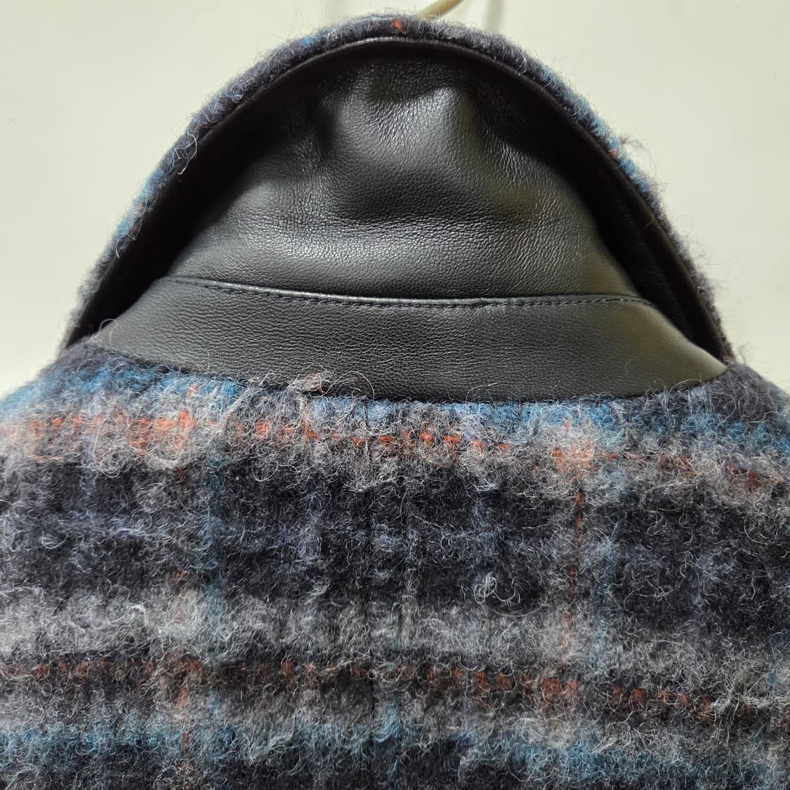 존바바토스 모헤어 자켓 상품이미지6