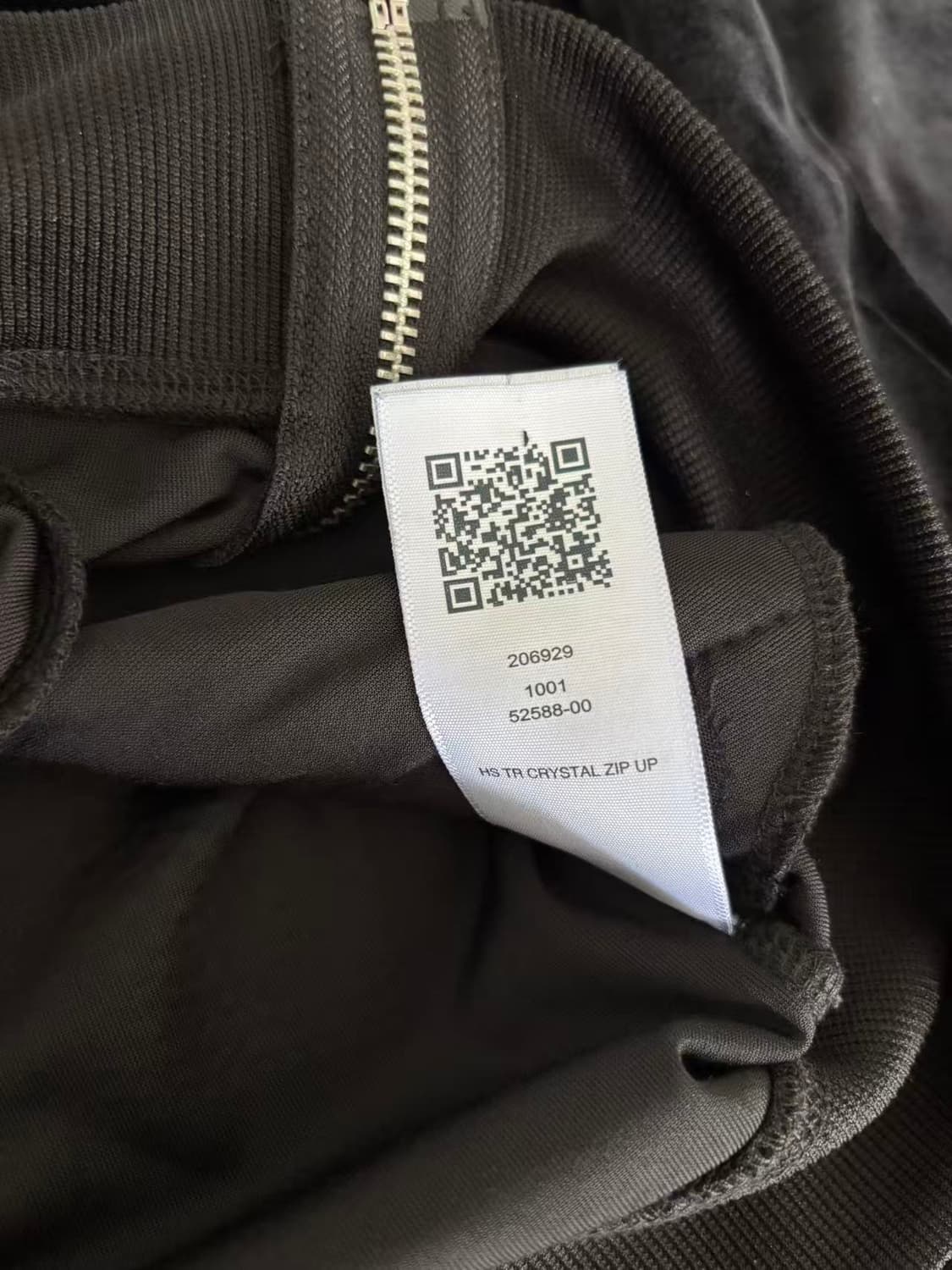 [새제품] 트루 릴리젼 블랙 벨루아 셋업 상품이미지4