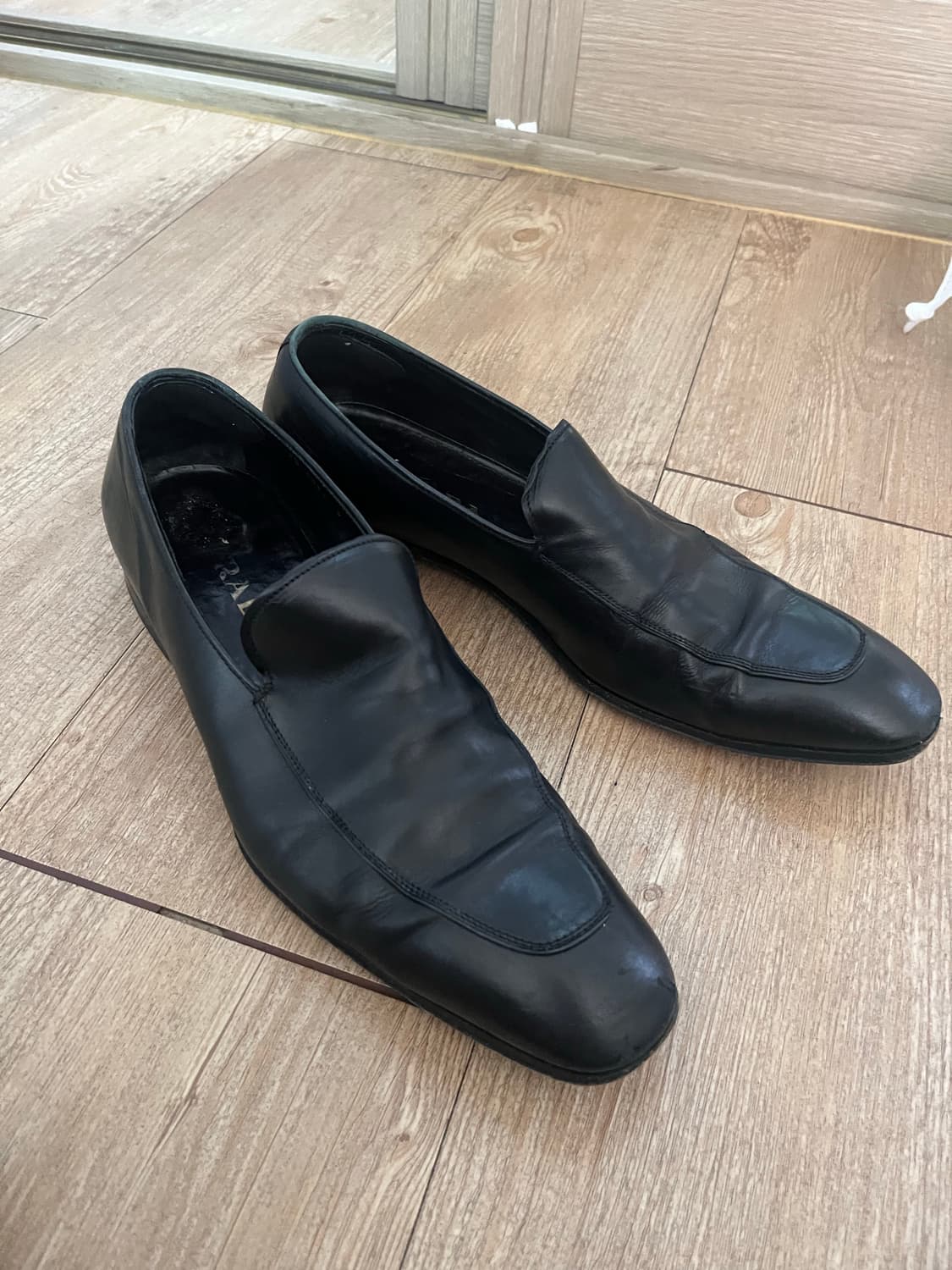 프라다 레더 로퍼 상품이미지2