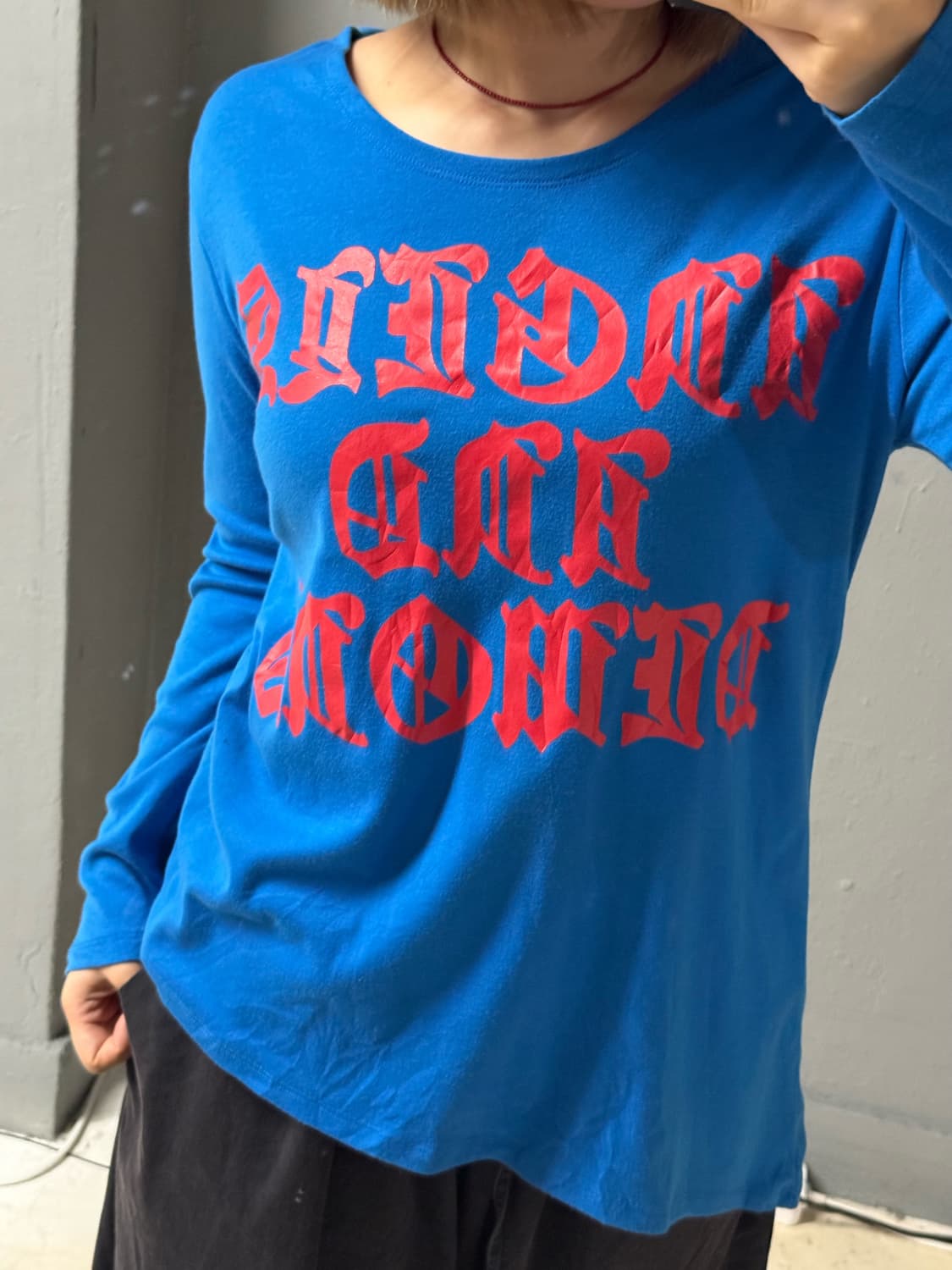 Lover's rock diagonal printing top 상품이미지3