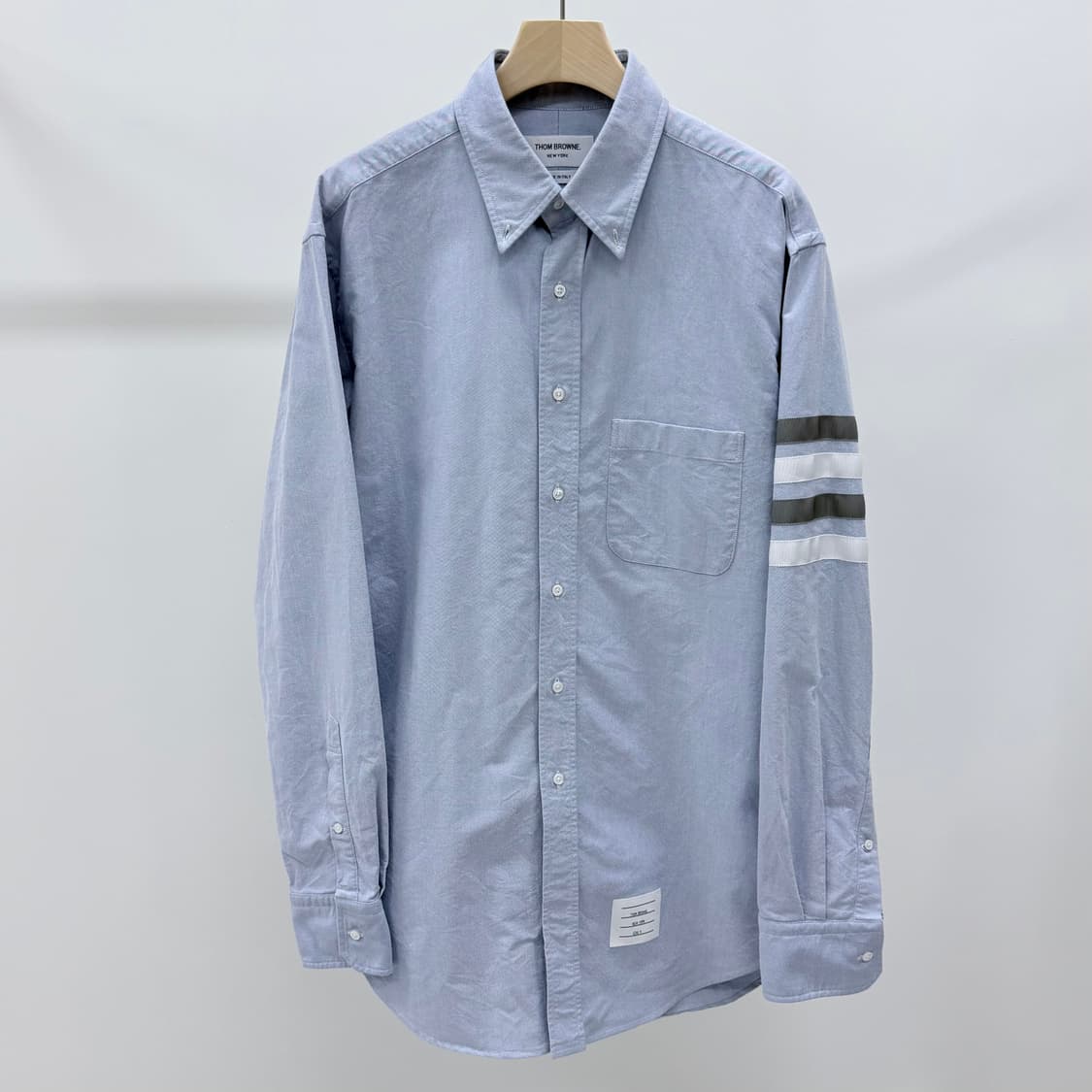 [S급/5] 톰브라운 사선완장 옥스포드 셔츠 블루 상품이미지1