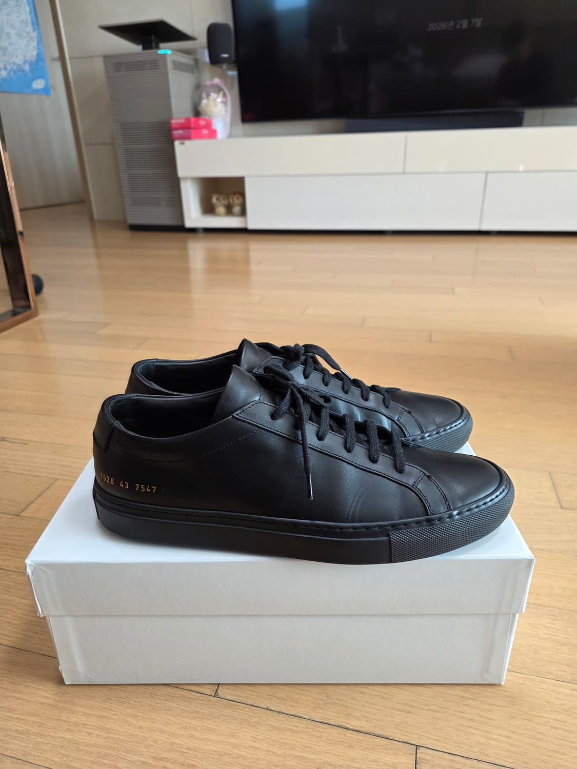 커먼 프로젝트 오리지날 아킬레스 로우 블랙

EU43 팝니다 상품이미지2