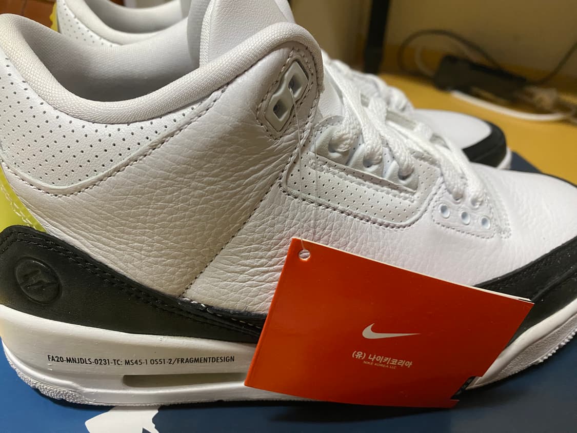 조던 3 프라그먼트 새제품 255 상품이미지2