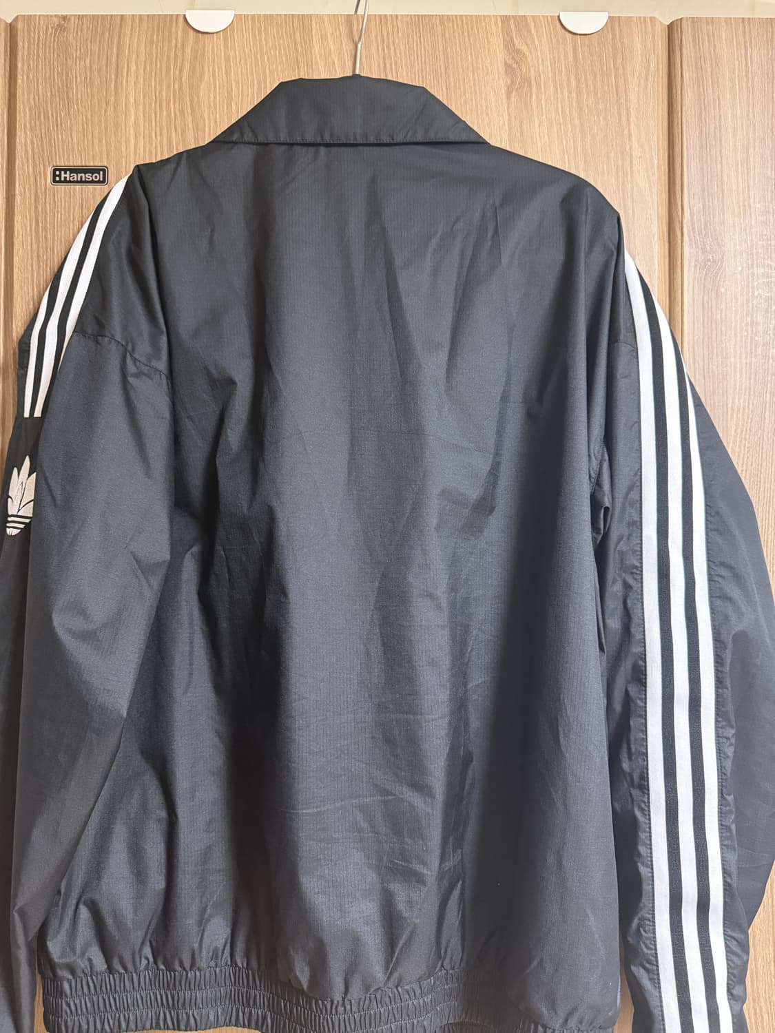 아디다스바람막이 상품이미지2