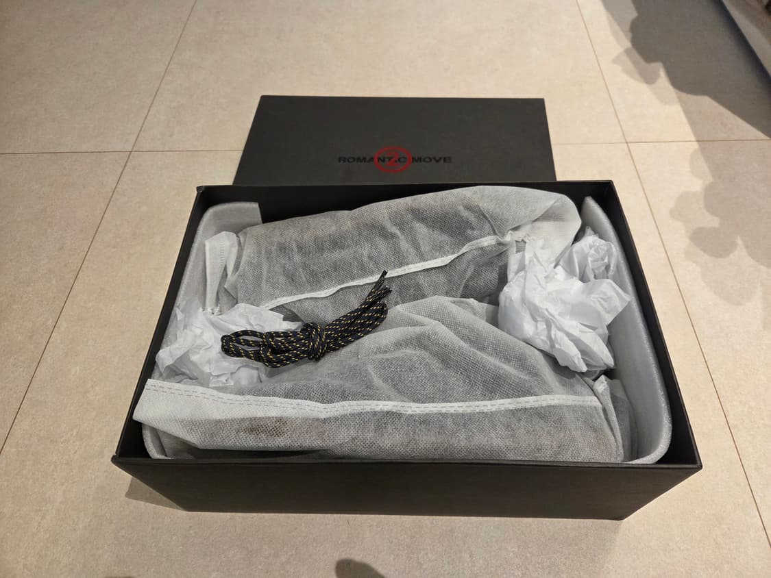 새상품_[심시티x로맨틱무브] 오프셋 더비 (270~275) 상품이미지4