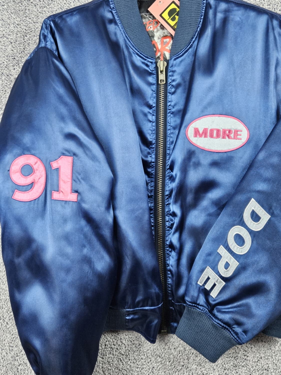 MORETHANDOPE MA-1 새틴 자켓 (상세설명참조) / 10108 상품이미지4