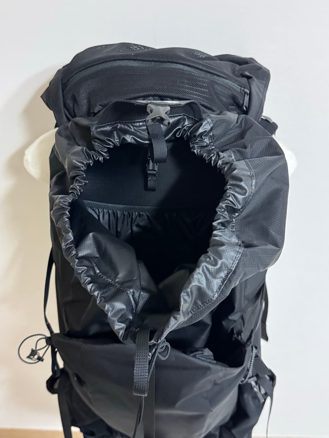 더노스페이스 우라노스 45 블랙 케이엠 사이즈 아웃도어잭 45L 상품이미지4