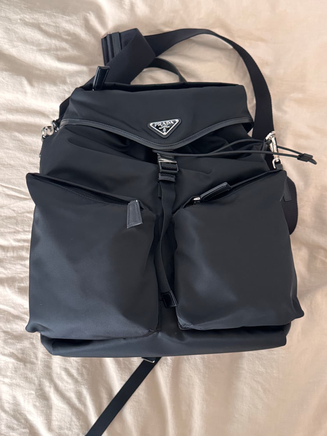 프라다 Re-Nylon 사피아노 백팩 2VZ108 블랙 / 단종 모델 상품이미지10