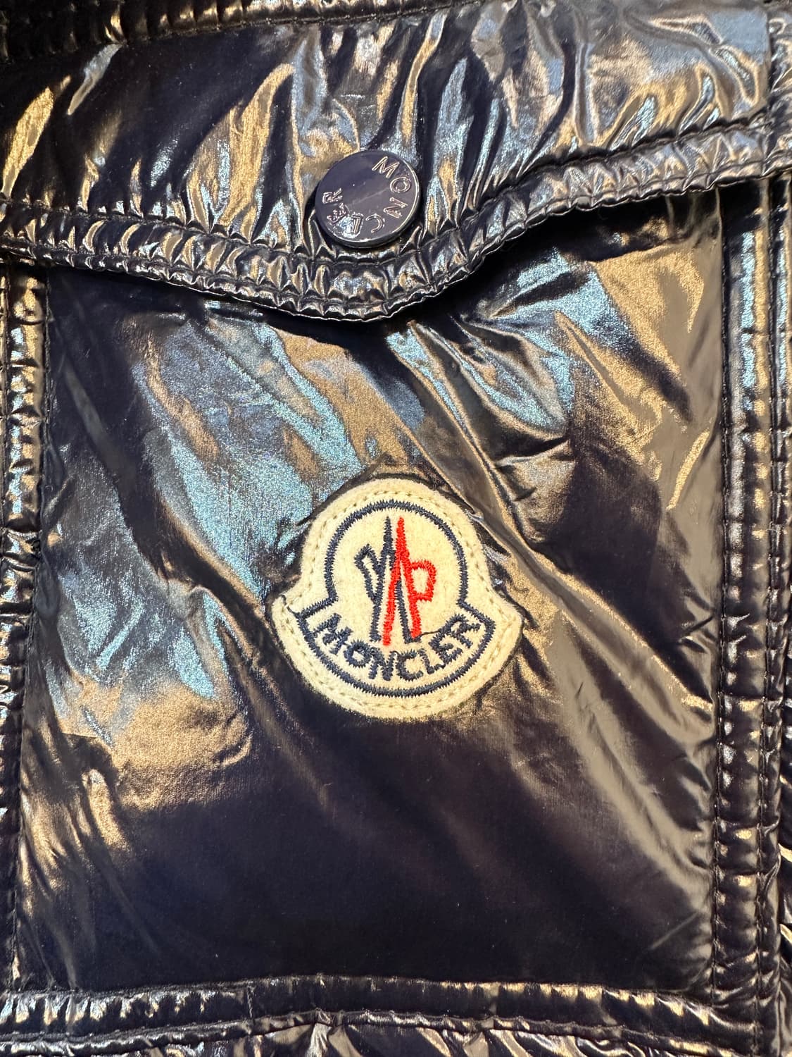 몽클레어 유광 네이비 오리털 다운 하프 패딩 상품이미지4