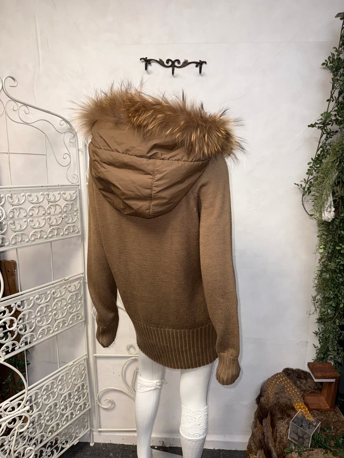 Brown fur hood zipup knit ops 상품이미지3