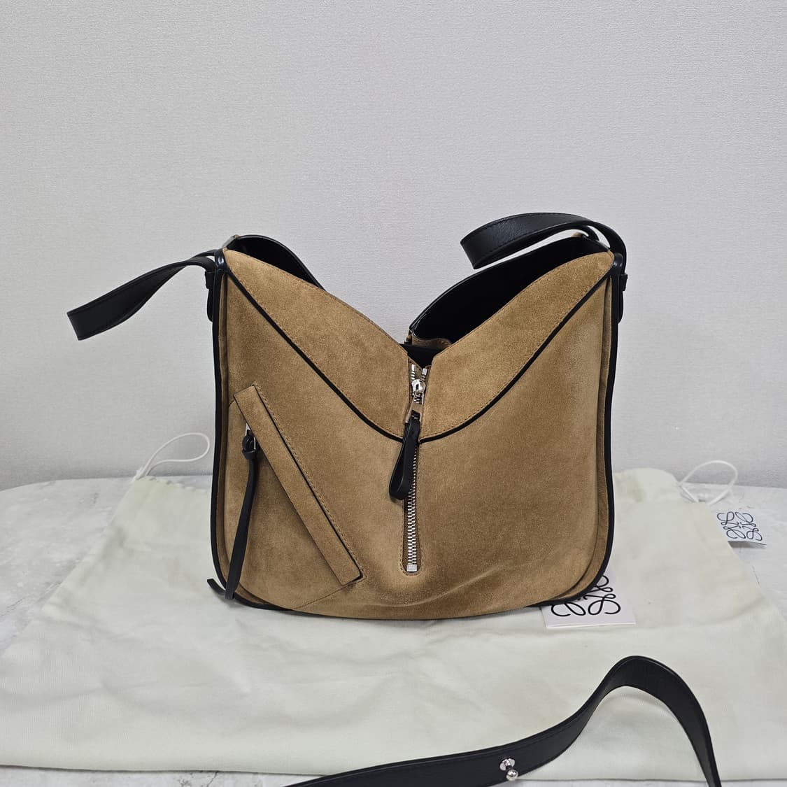 로에베 해먹백 스몰 판매 상품이미지6