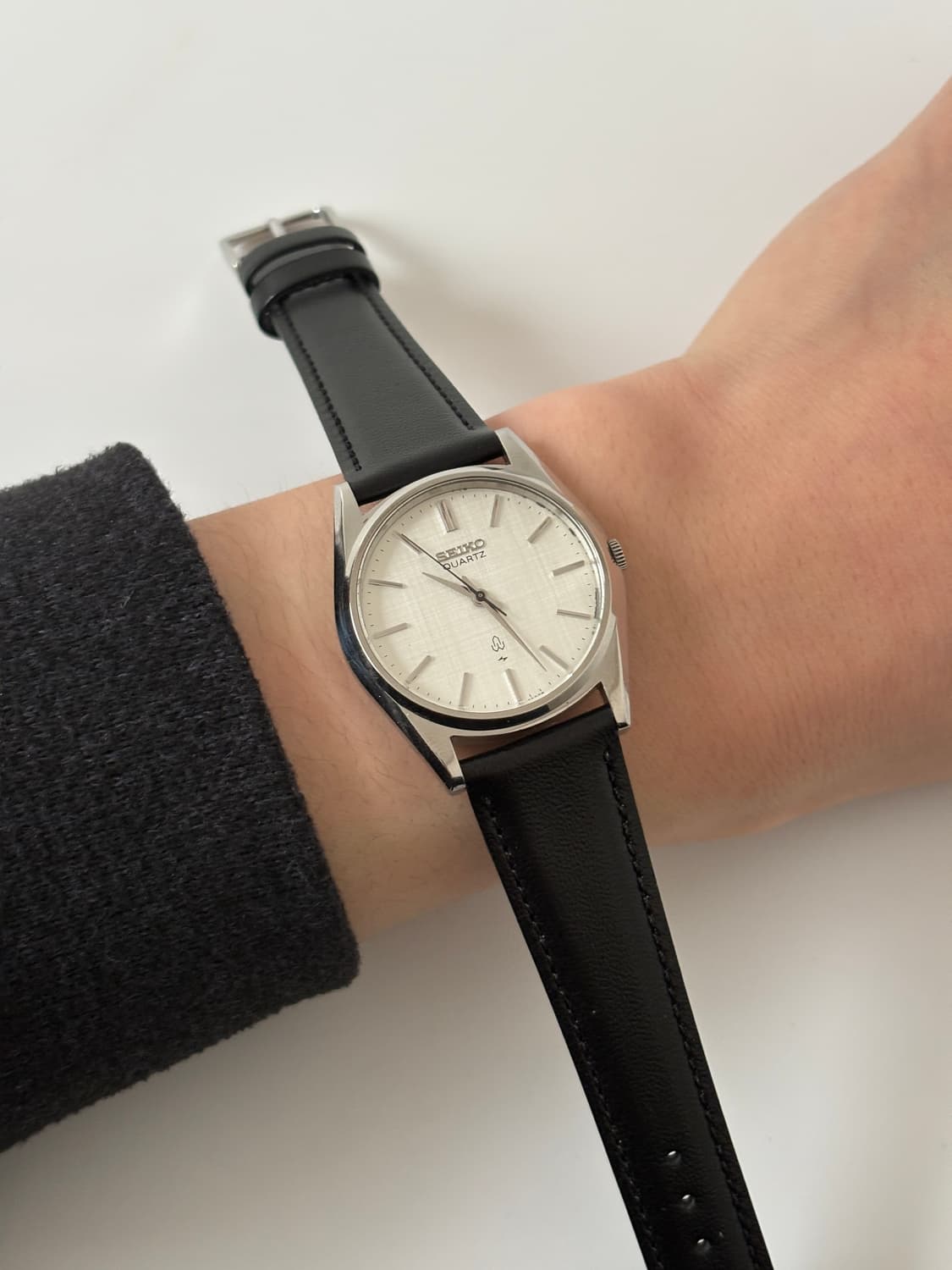 세이코 1980년대 빈티지 시계 린넨 다이얼 실버 쿼츠 남성 상품이미지8