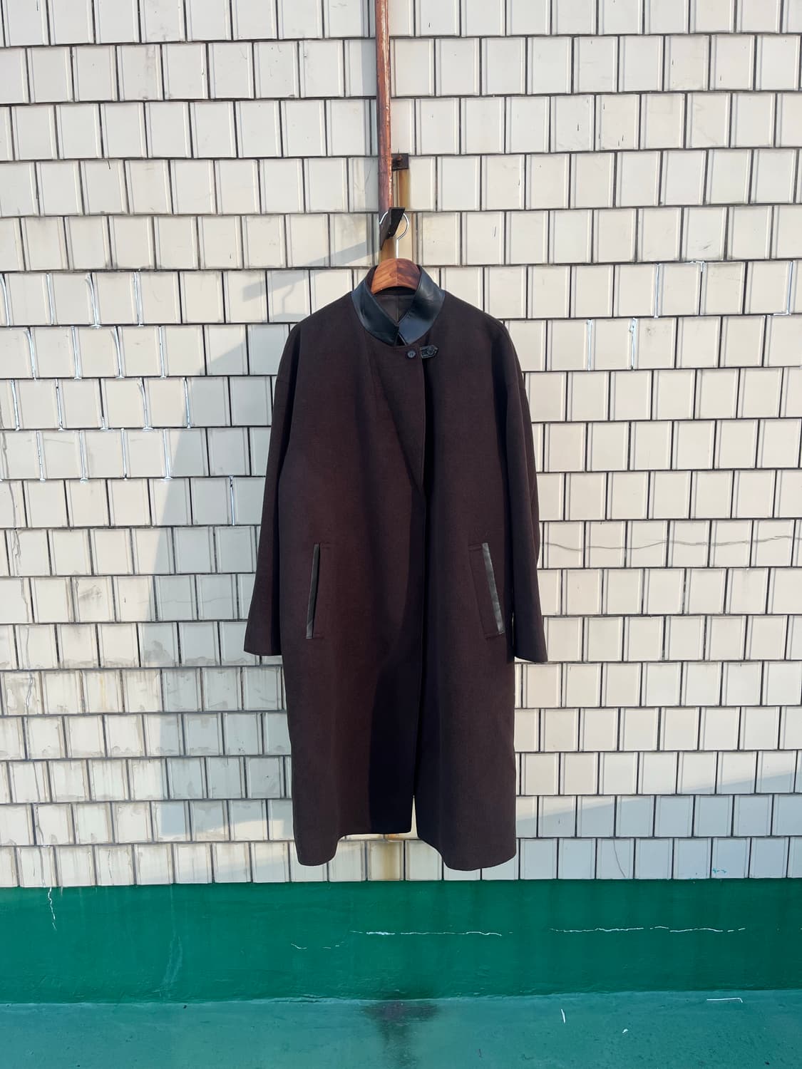 KIYOKO TAKASE 레더 카라 브라운 발마칸 코트 상품이미지1