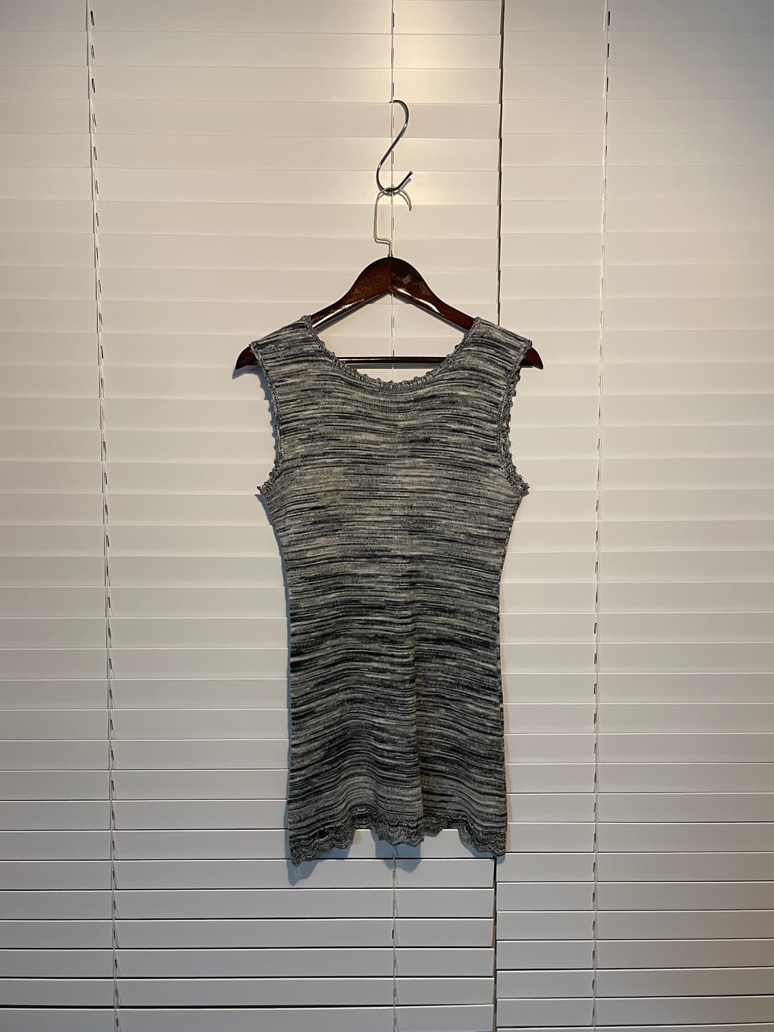 미쏘니 슬리브리스 니트 원피스 상품이미지4