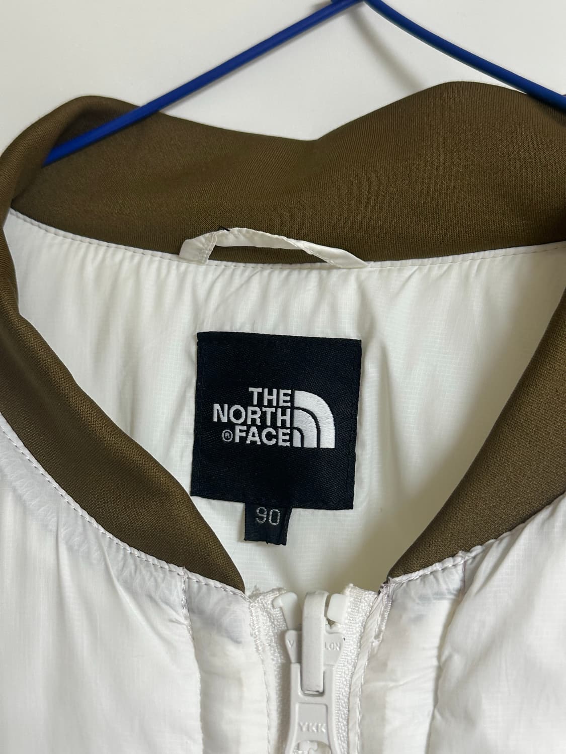 노스페이스 경량패딩 상품이미지3