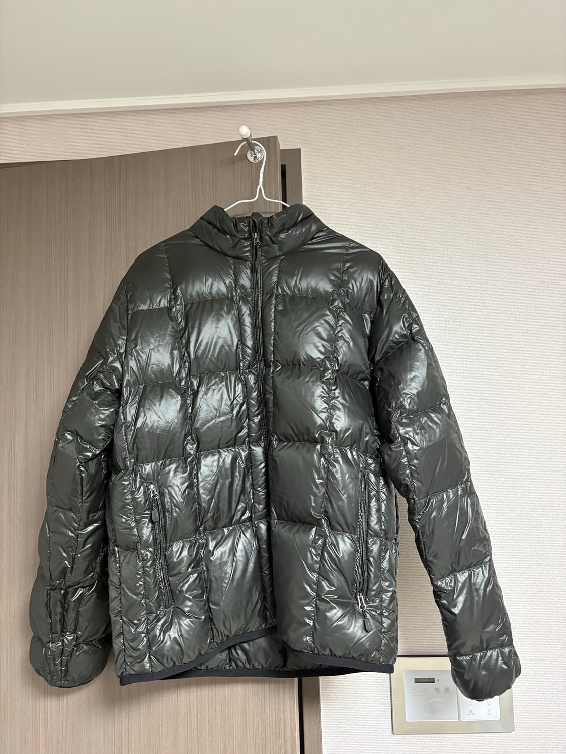 디스이즈네버댓 퍼텍스 경량패딩 블랙 상품이미지4