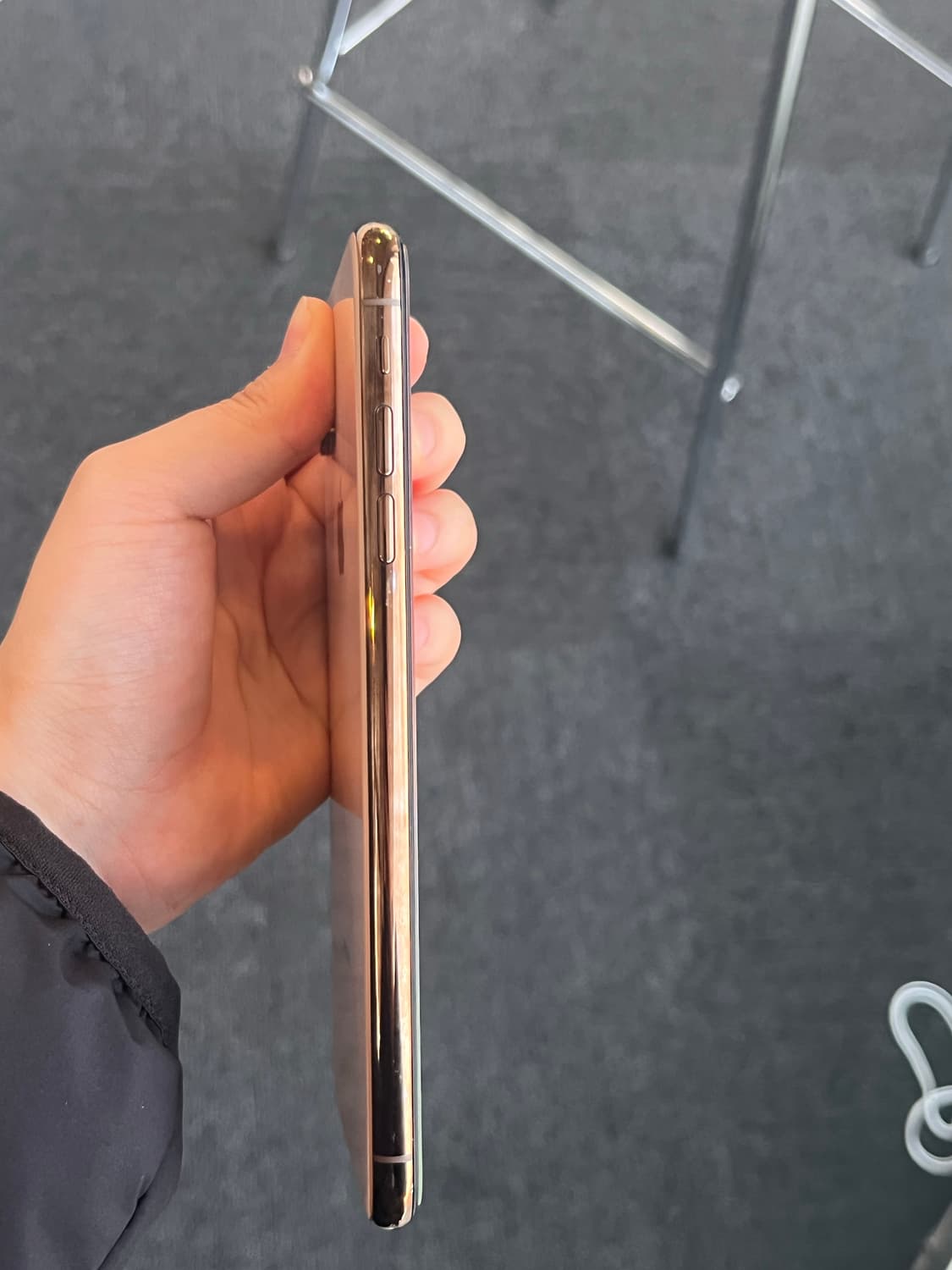 아이폰 xs max 64기가 골드 상품이미지3