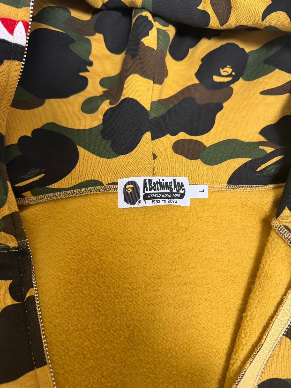 BAPE 베이프 샤크 후드 황계 L 상품이미지2