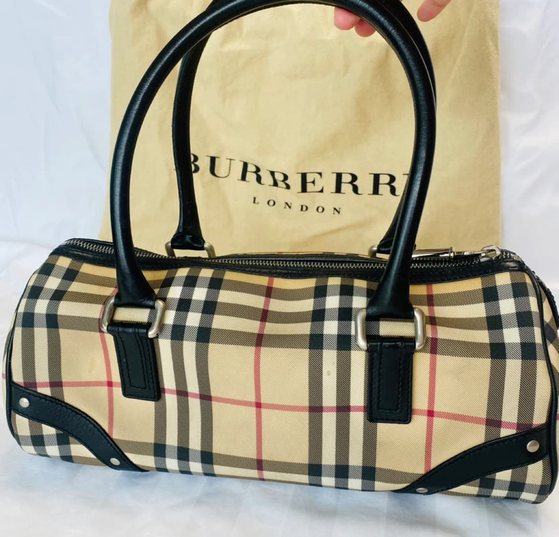 버버리 노바체크 원통백 상품이미지2